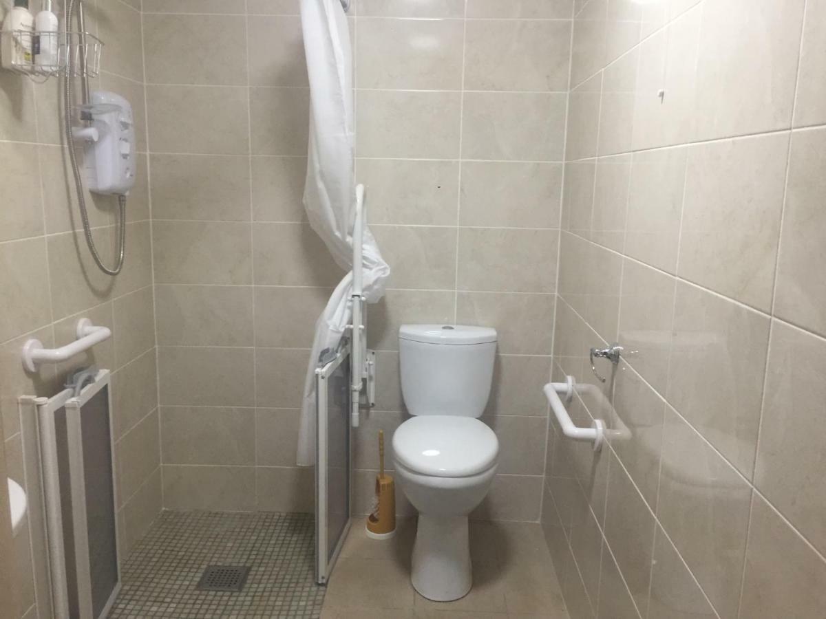 Cosy Apartment Milltown Malbay Bagian luar foto